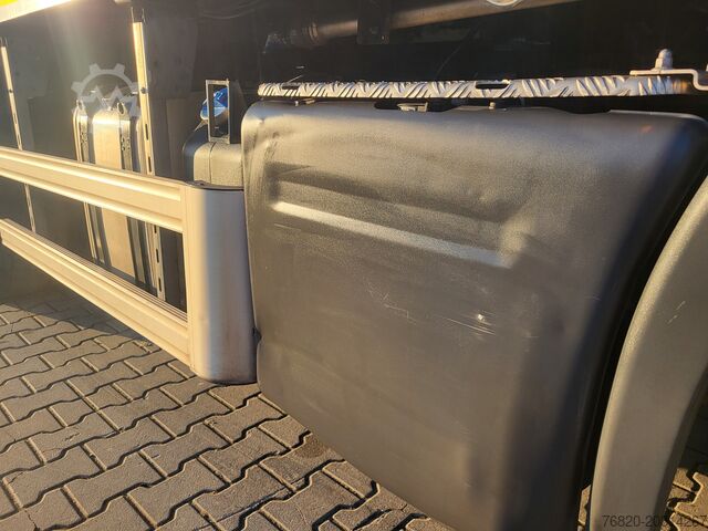 Popelářský vůz Scania P280