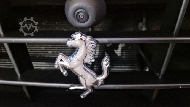 Bestelwagen FERRARI Portofino