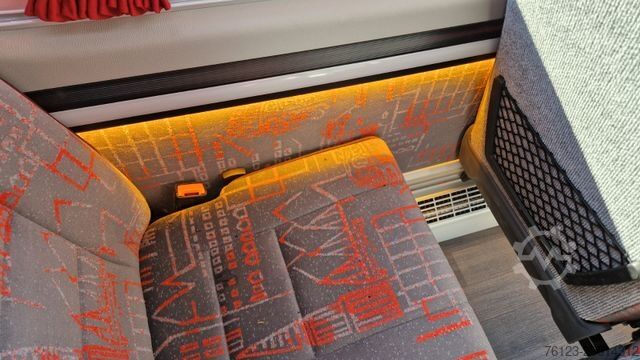 Minibus MERCEDES-BENZ Sprinter 415 ,19 Schlafsessel Sonderpreis COC