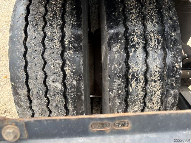  Krone BDF Lafette 235/75R17,5 Zwilling BPW