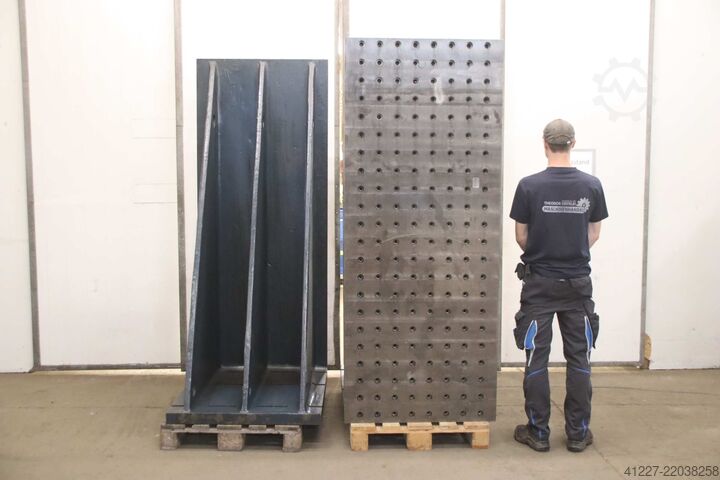 Unghi de prindere cu găuri filetate unbekannt 1000/800/H1250 mm