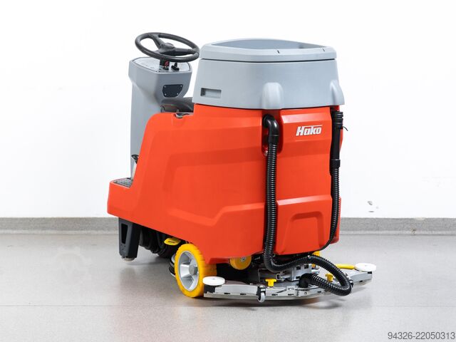 Hako Scrubmaster B75 R NOVE BATERIJE Hako Scrubmaster B75 R TB650 - 2016y - 834h