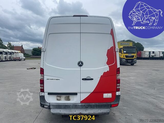 Furgão de painéis Mercedes-Benz Sprinter 313 37s