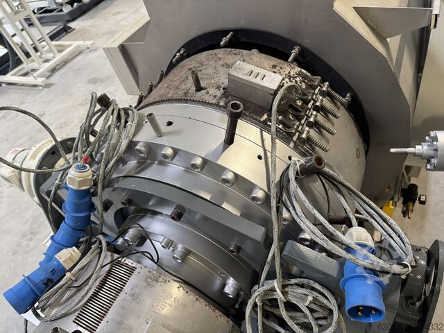 Fröccsöntőgép battenfeld-cincinnati HDPE PIPE EXTRUSION LINE