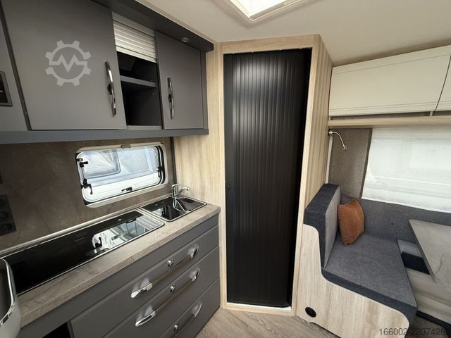 Karavan HOBBY De Luxe 460 SL Auflastung 1.500 kg