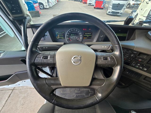 Véhicule tracteur volume VOLVO FH 500 *VERSTELLBARE SATTELKUPPLUNG*ACC*PARKCOOL