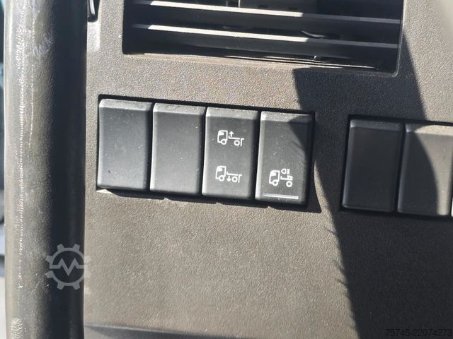 Véhicule tracteur volume VOLVO FH 500 *VERSTELLBARE SATTELKUPPLUNG*ACC*PARKCOOL