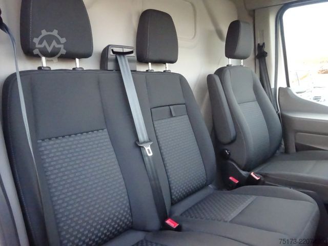 Panelová dodávka FORD Transit Kasten 350 L3H2 Trend 130PS Express-Line