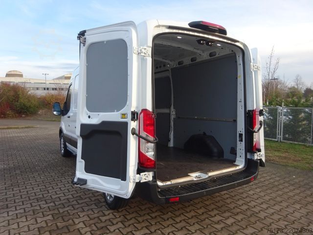 Panelová dodávka FORD Transit Kasten 350 L3H2 Trend 130PS Express-Line