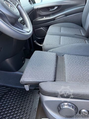 Furgoneta MERCEDES-BENZ Vito 116 LANG 9G-TR MIXTO KLIMA NAVI KAMERA AHK
