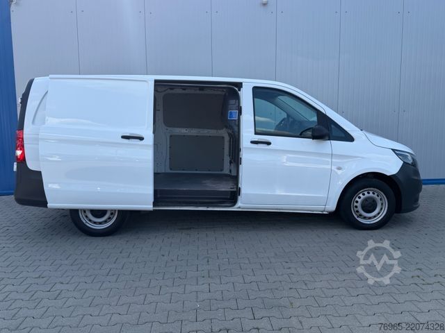 Duba panelată MERCEDES-BENZ Vito 111 LANG 6G KLIMA 3-SITZER TEMPOMAT EURO 6