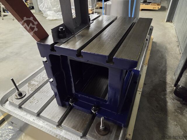 Radial drilling machine Rogi MRD5016