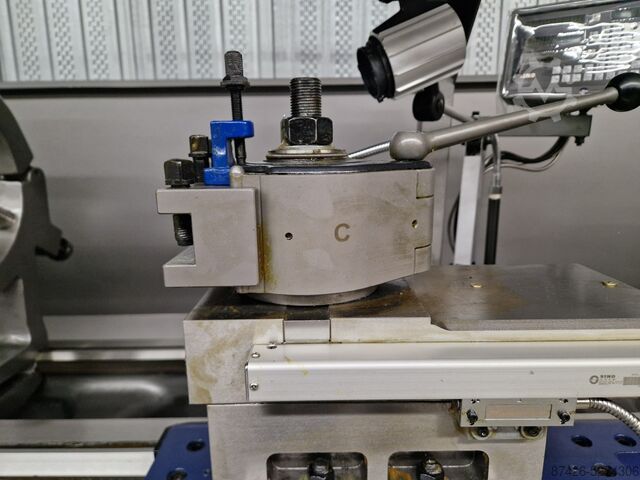 Universele metaaldraaibank Rogi WM660 x 2000