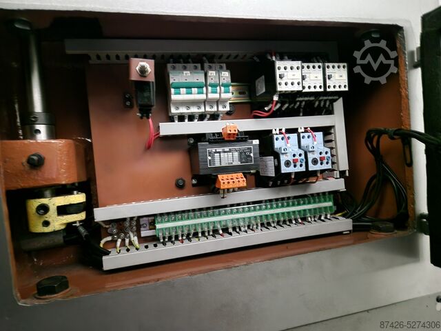 Universele metaaldraaibank Rogi WM660 x 2000