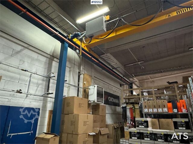 Hoisting device  Munck Overhead Crane – 2.5 Ton / 18 m Span / Remot