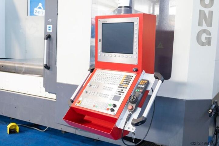 Bewerkingscentra - verticaal KIHEUNG COMBI T 1100 RT