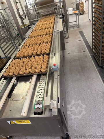  Comas / Baker Perkins Depositing, Baking and Filling Line 1