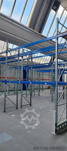 Hoogbouwmagazijn Schäfer / META MultiPals Hochregallager für ca. 900 Paletten