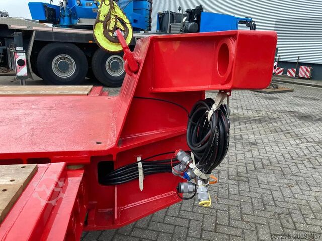 Goldhofer TPH/SL 25 linee d'assi con accessori Goldhofer TPH/SL 25 Axle lines with accessories