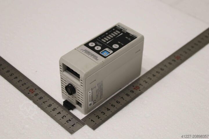 Amplificatore di misura Keyence SJ-M300