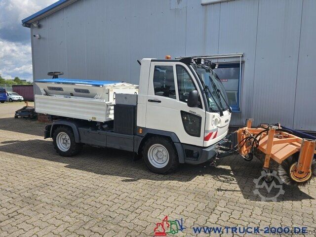 Dreiseitenkipper Multicar M30 4x4 Winterdienst Streuer- Schild/ Bürste