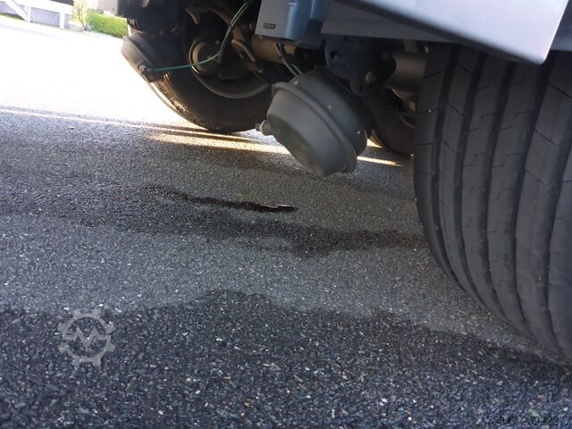 Otevřený návěs s plachtou Kögel SNCC 24 Light Plus Coil Alus Liftachse