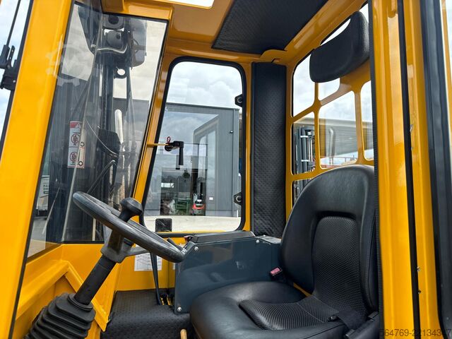 4-vejs gaffeltruck Combilift C3000/Triplex 5500 mm /Perfect condition
