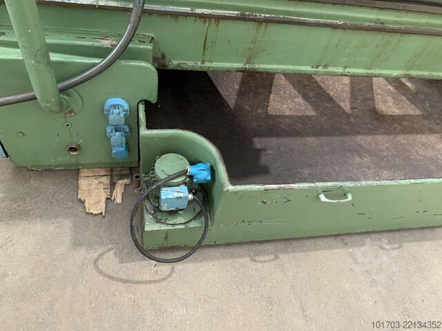 Tour parallèle Cazeneuve HB 725 x 1500 mm