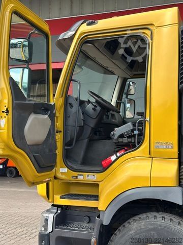 Kamion s kipom s pomičnim kontejnerom RENAULT Premium Lander 460.32 8x4 BB HIAB XR26S Hooklift