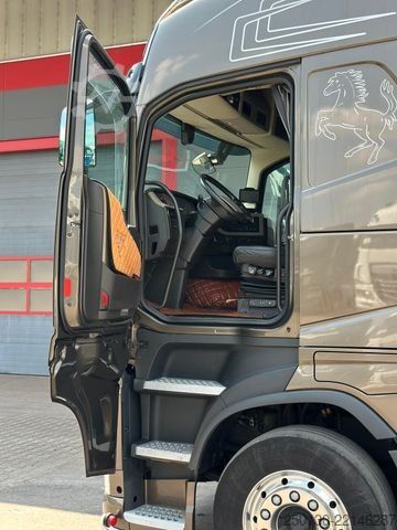 Standardni tegljač VOLVO FH 500 4x2 BL ACC/Bi-XENON/NAVI/SOUND/I-PARKCOOL