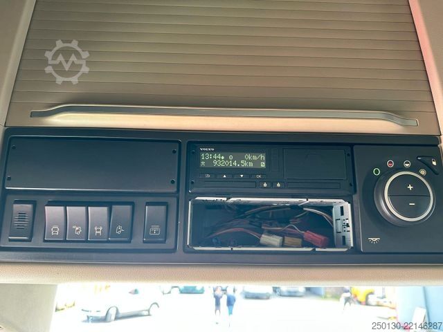 Standardni tegljač VOLVO FH 500 4x2 BL ACC/Bi-XENON/NAVI/SOUND/I-PARKCOOL