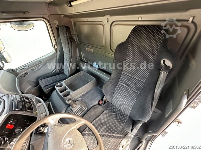 Kamion sa ravnom platformom MERCEDES-BENZ Axor 1929 4x2 Pritsche + HIAB Ladekran
