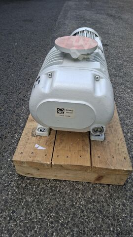 Vakuová pumpa Leybold RUVAC WS501 P/N:14398