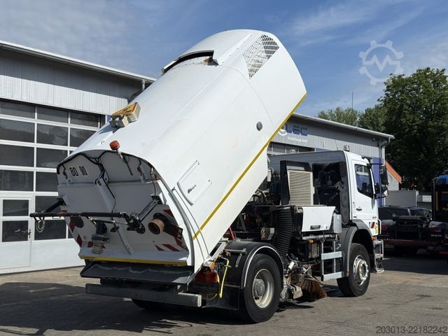 Măturătoare stradală MERCEDES-BENZ AXOR 1829 Kehrmaschine BUCHER