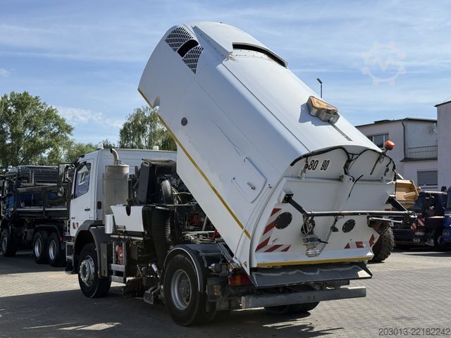 Măturătoare stradală MERCEDES-BENZ AXOR 1829 Kehrmaschine BUCHER