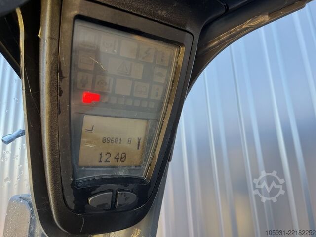 Carretilla eléctrica de 4 ruedas Linde E20PH-01