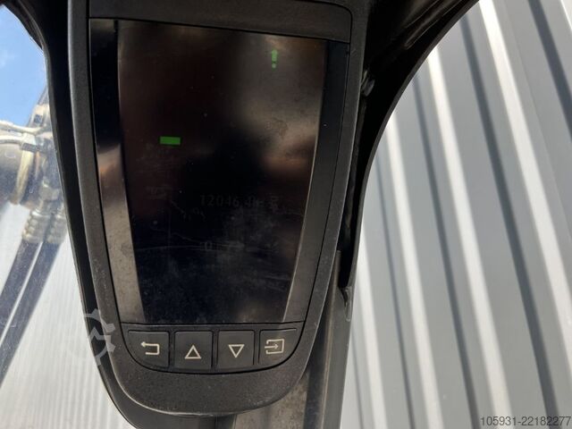 Carretilla eléctrica de 4 ruedas Linde E20PH-02