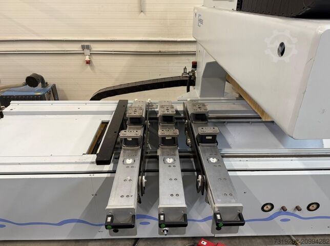 Κέντρο φρεζαρίσματος CNC Weeke BHC 400