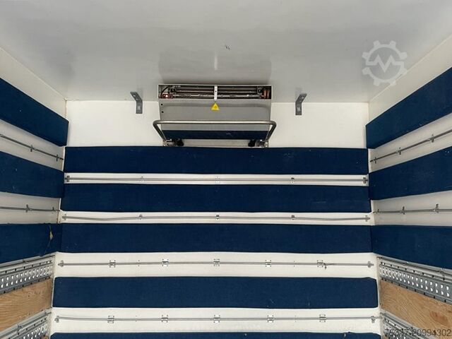 Blomstertransportör MAN TGL 10.220 TGL 10.220 Doka Blumentransporter