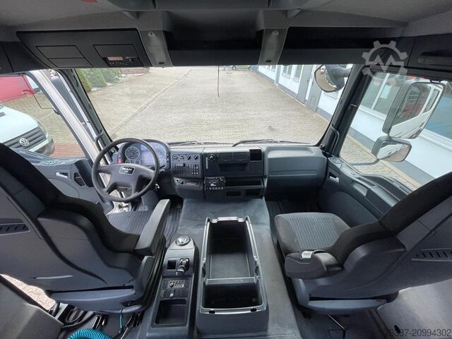 Blomstertransportör MAN TGL 10.220 TGL 10.220 Doka Blumentransporter