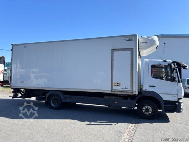 Koelwagen MERCEDES-BENZ Atego 3 Kühlkoffer Thermoking Ladebordwand Cools