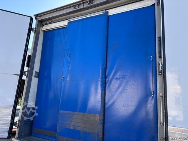 Koelwagen MERCEDES-BENZ Atego 3 Kühlkoffer Thermoking Ladebordwand Cools