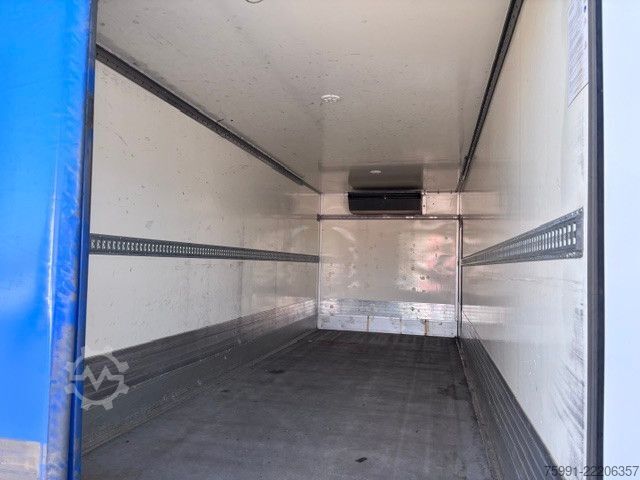 Koelwagen MERCEDES-BENZ Atego 3 Kühlkoffer Thermoking Ladebordwand Cools
