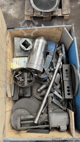 Tour CNC à cycles SKODA SUA125 P (125x5000)