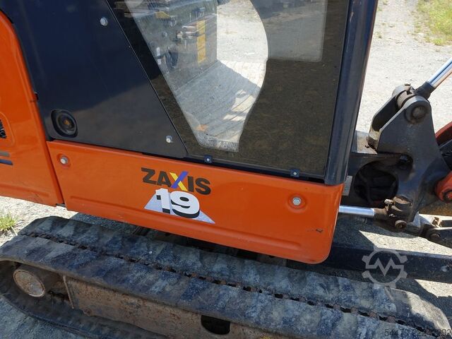 Mini bager HITACHI ZX19-6CR