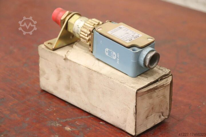 Drukschakelaar Telemecanique XM2-JM 160