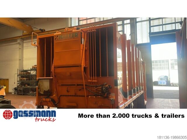 Utilaj agricol M21X2C mit Zöller Schüttung