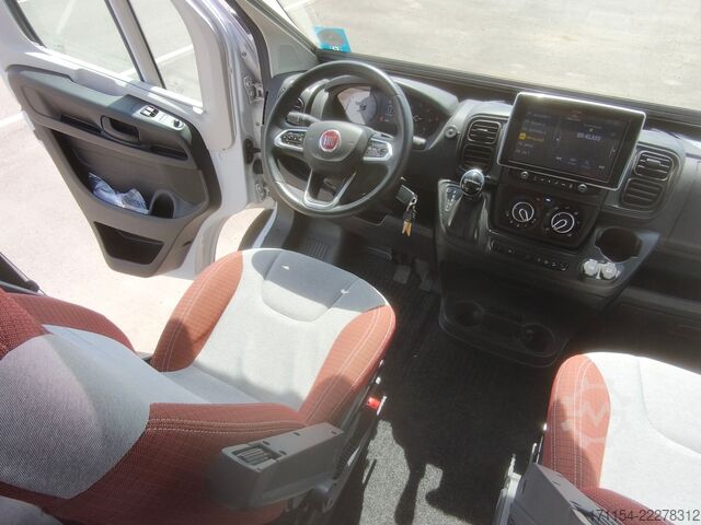 Polointegrovaný obytný vůz CHALLENGER X 150
