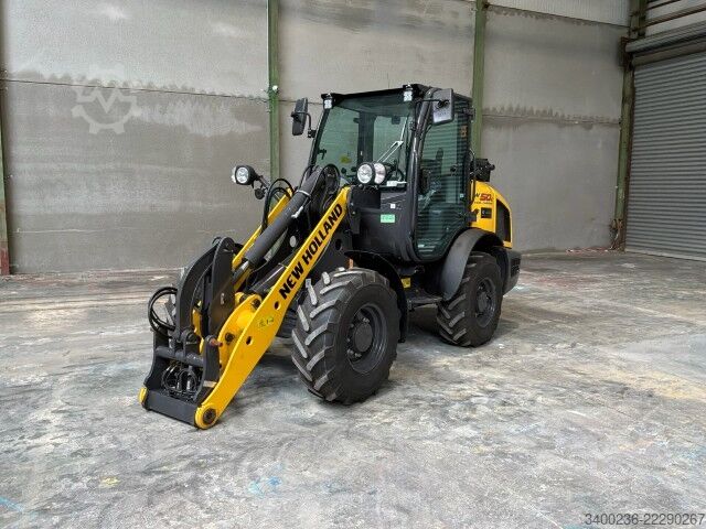 Nakladač New Holland W50c