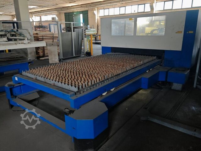 Máquina de corte por láser TRUMPF TruLaser 3030 - 3,2 kw + RotoLas !